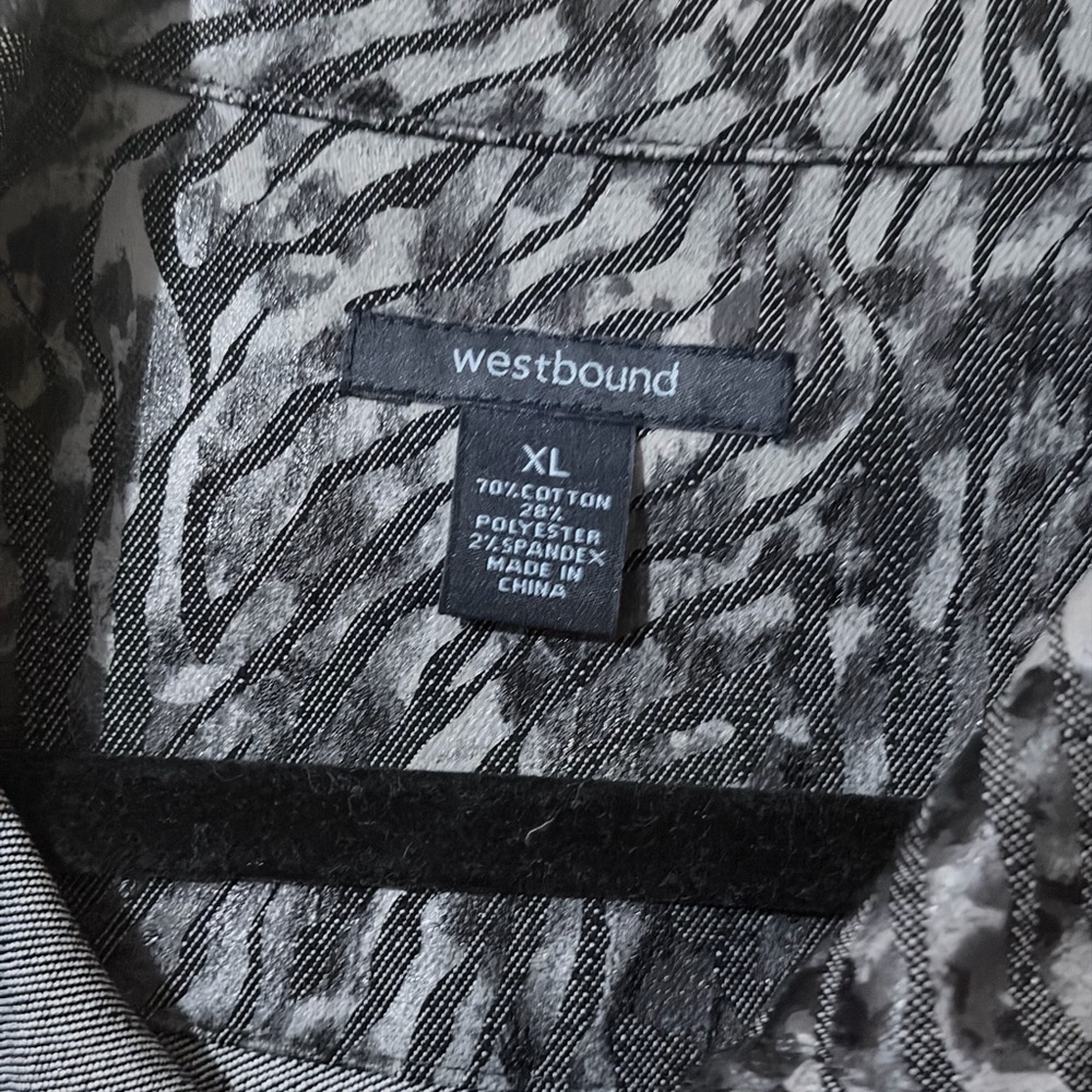 Westbound Black and Gray Patterned Jean Jacket - Picture 8 of 13
